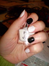 15.10.2010 - Naildesign Black & White mit Blitz